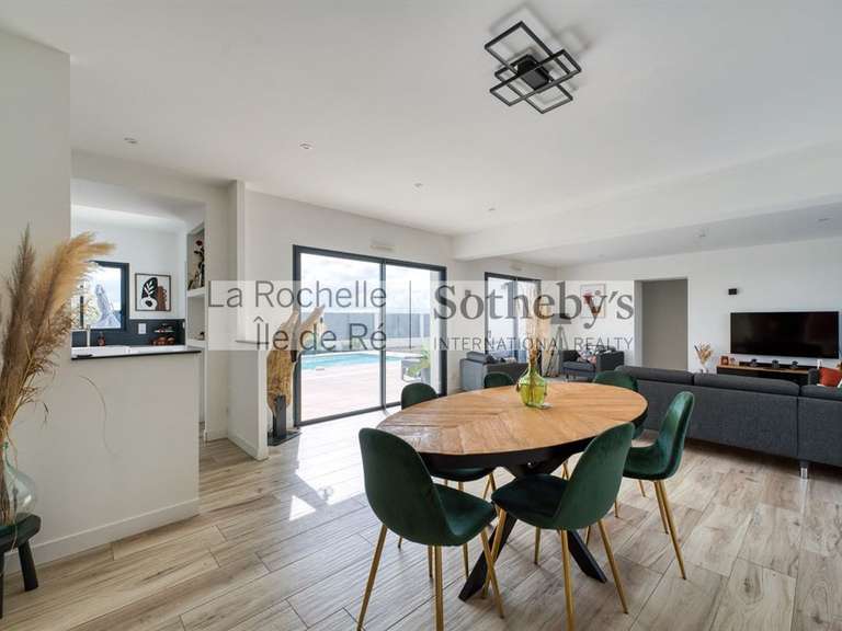 Maison Croix-Chapeau - 4 chambres - 202m²