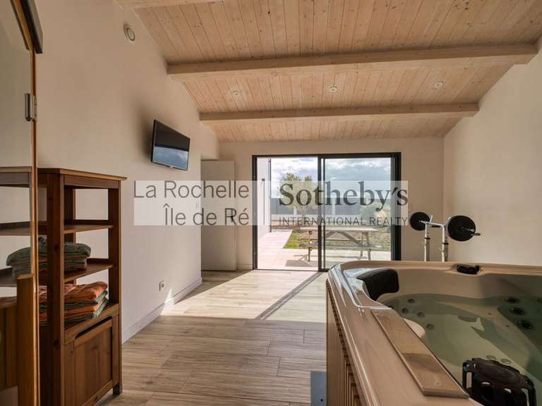 Maison Croix-Chapeau - 4 chambres - 202m²