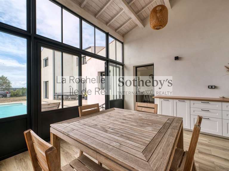 Maison Croix-Chapeau - 4 chambres - 202m²
