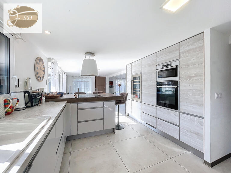 House Crolles - 5 bedrooms - 195m²