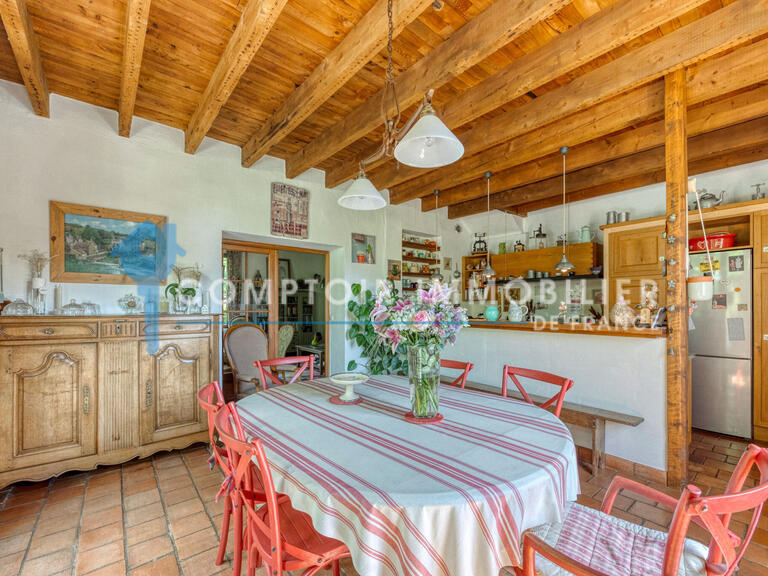 Maison Crolles - 6 chambres - 250m²