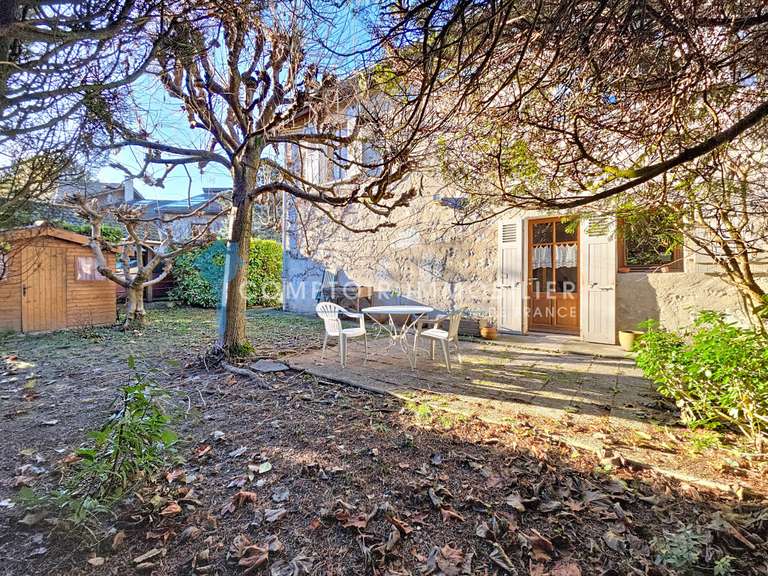 Maison Crolles - 3 chambres - 180m²