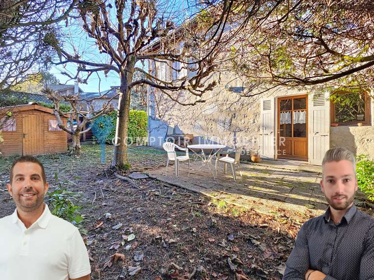 Maison Crolles - 3 chambres - 180m²