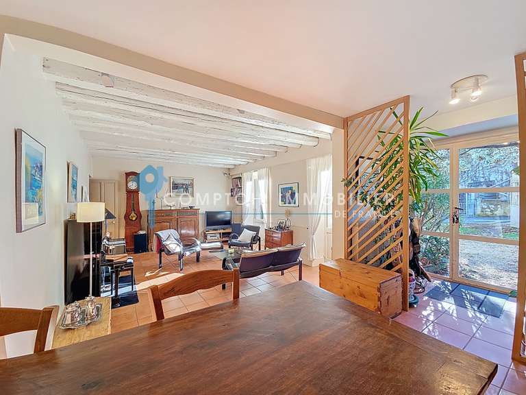 Maison Crolles - 3 chambres - 180m²