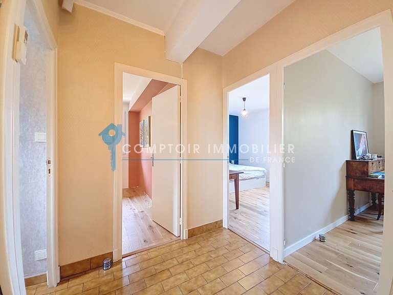 Maison Crolles - 4 chambres - 150m²