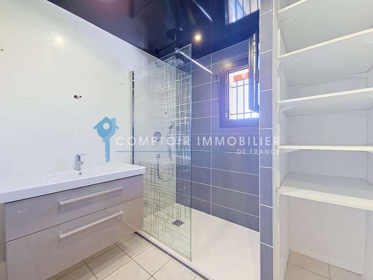 Maison Crolles - 3 chambres - 100m²