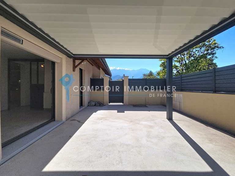 Maison Crolles - 3 chambres - 100m²