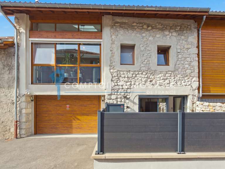 Maison Crolles - 3 chambres - 151m²