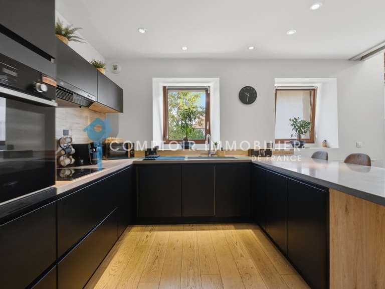 Maison Crolles - 3 chambres - 151m²