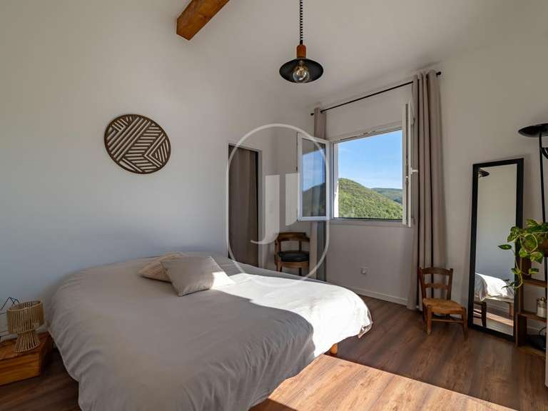 Propriété Cros - 4 chambres - 148m²