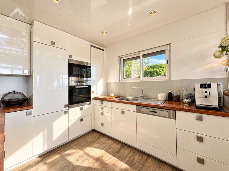 Maison Crozet - 4 chambres - 148m²