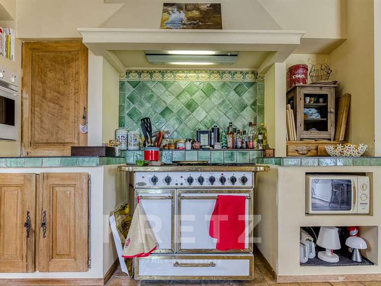 Maison Cruis - 3 chambres - 260m²