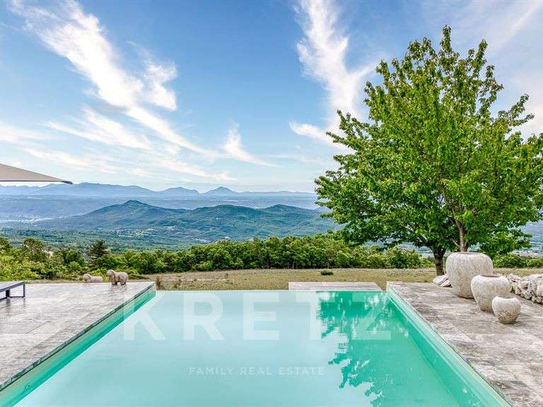 Maison Cruis - 3 chambres - 260m²