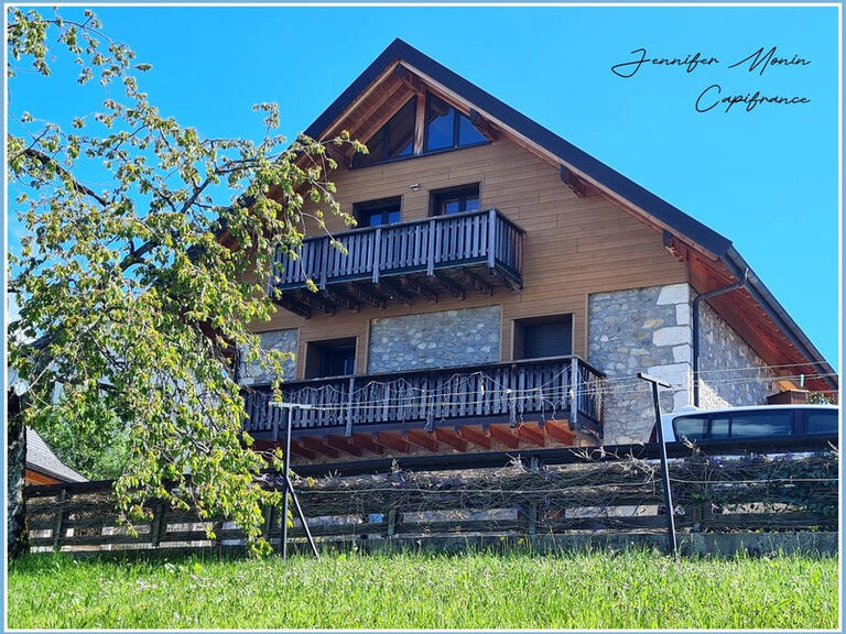 Vente Maison Cruseilles - 9 chambres