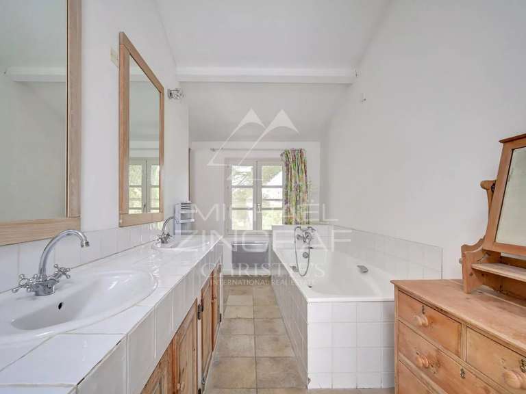 House Cucuron - 5 bedrooms - 229m²