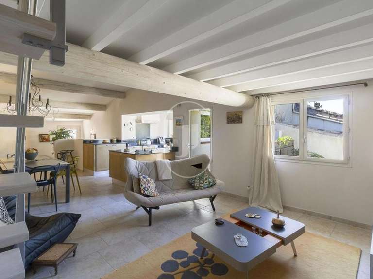 Maison Cucuron - 3 chambres - 124m²