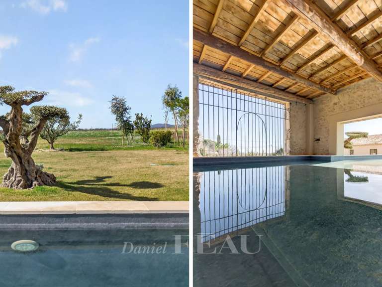 Maison Cucuron - 5 chambres - 520m²