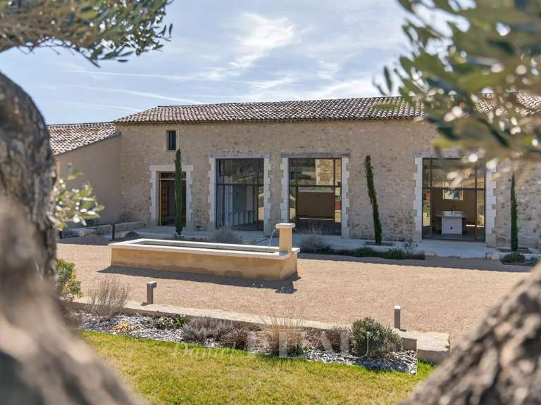 Maison Cucuron - 5 chambres - 520m²