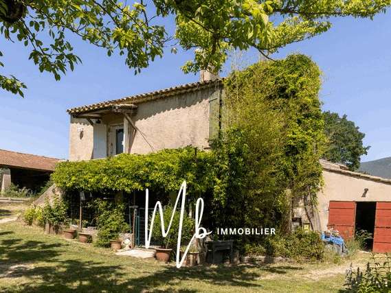 Maison Cucuron - 6 chambres - 550m²