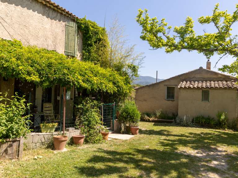 Maison Cucuron - 6 chambres - 550m²