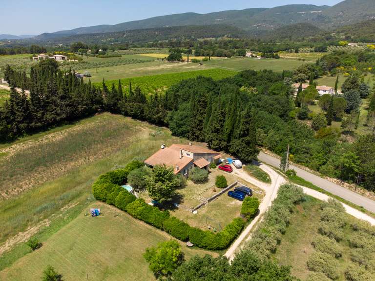 Maison Cucuron - 6 chambres - 550m²