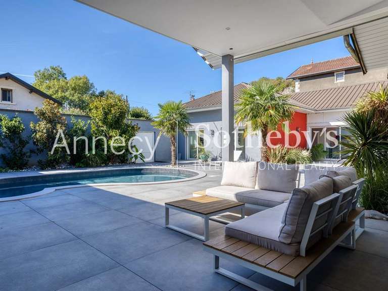Maison Culoz - 5 chambres - 330m²