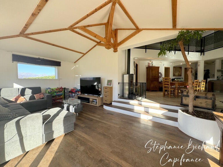 Sale Property Curbans - 6 bedrooms