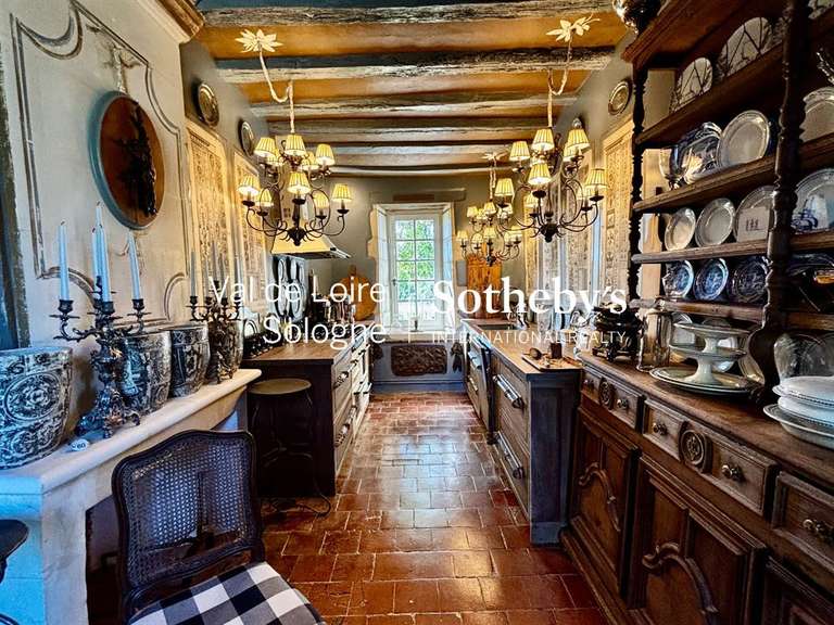 Maison Cussay - 3 chambres - 231m²
