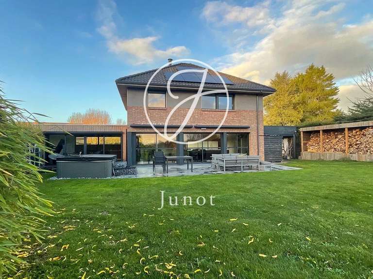 Maison Cysoing - 5 chambres - 167m²