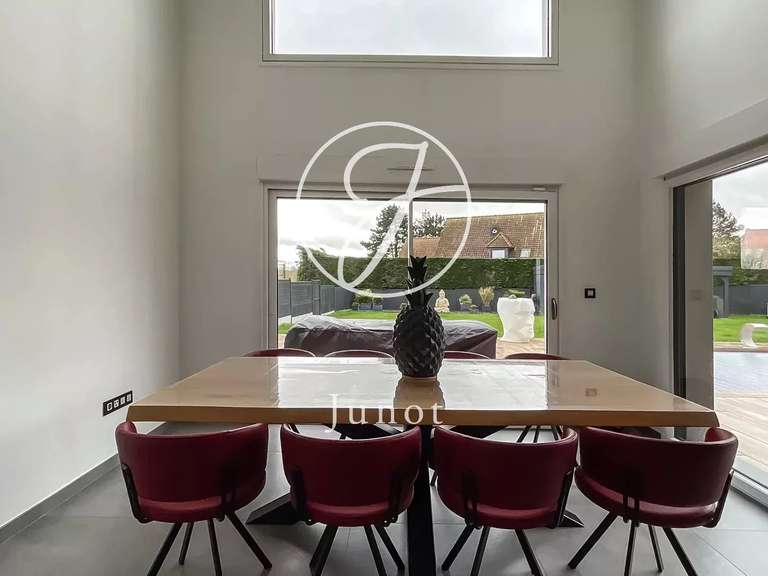 Maison Cysoing - 5 chambres - 386m²