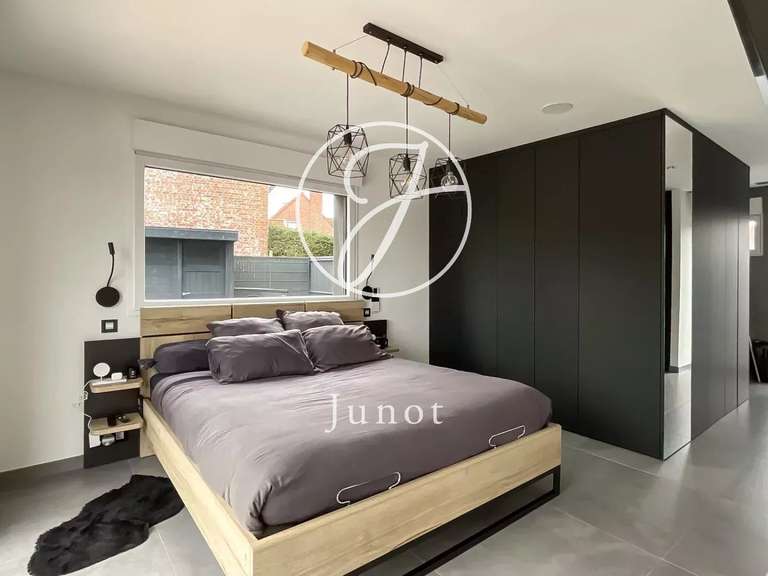 Maison Cysoing - 5 chambres - 386m²