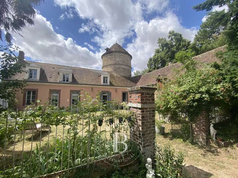 Maison Dangeau - 4 chambres - 290m²