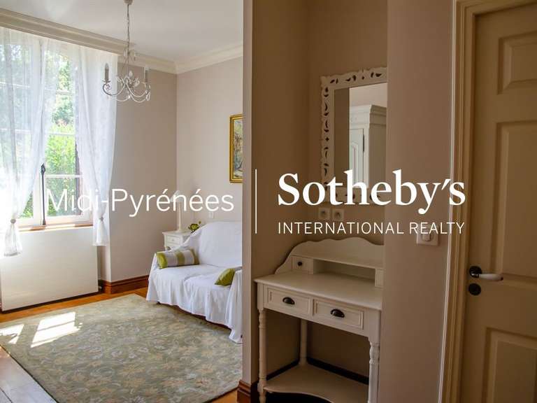 Maison Daux - 7 chambres - 498m²