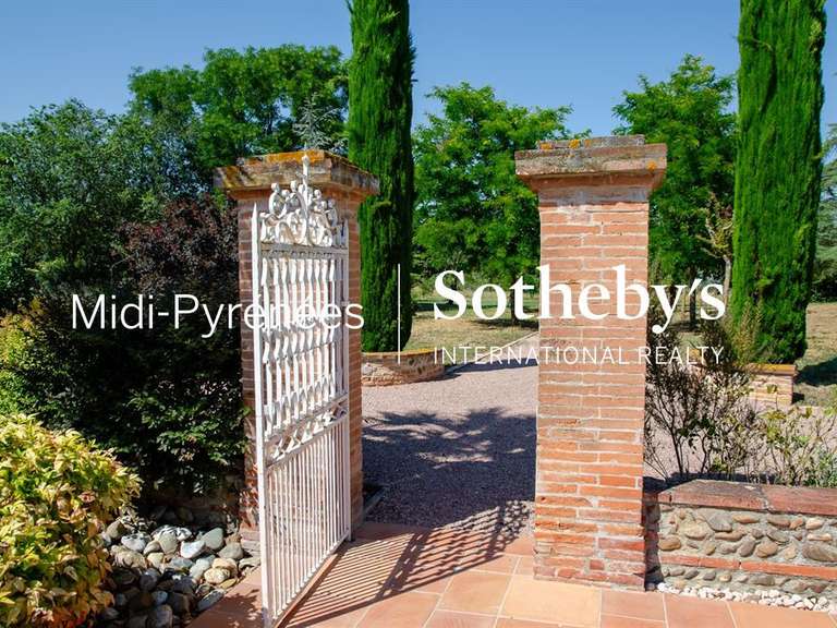 Maison Daux - 7 chambres - 498m²