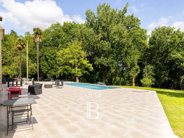 Château Dax - 8 chambres - 650m²