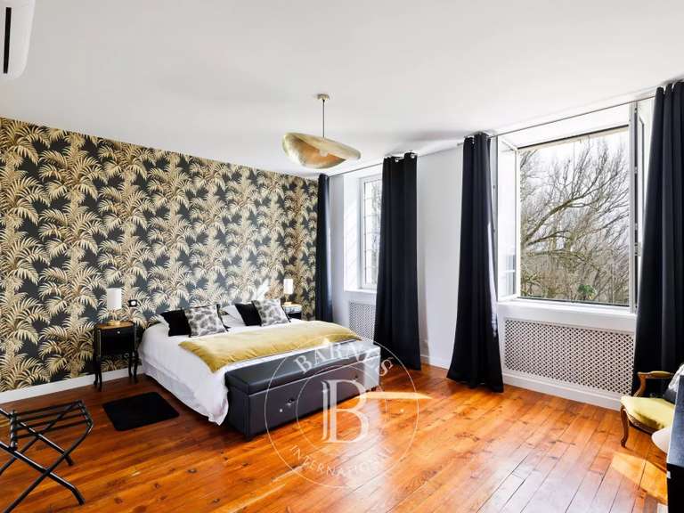 Château Dax - 8 chambres - 650m²