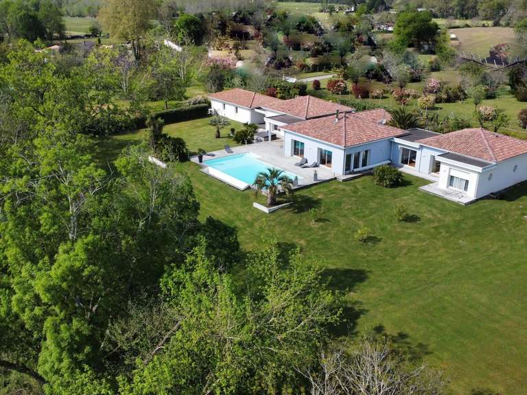 Maison Dax - 5 chambres - 266m²