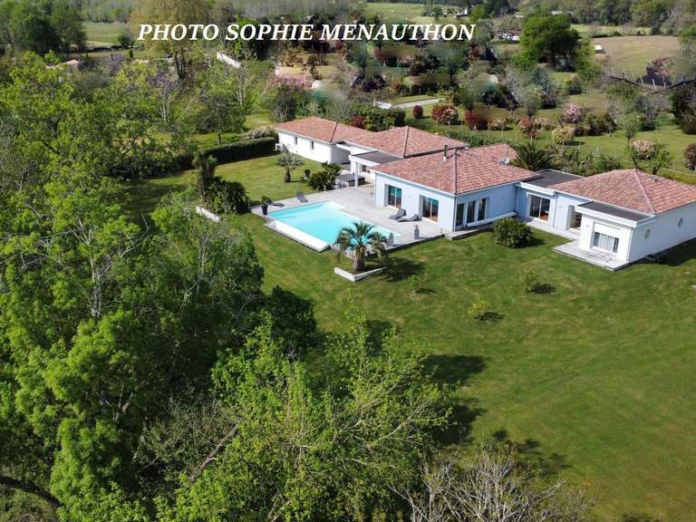 Maison Dax - 5 chambres - 266m²