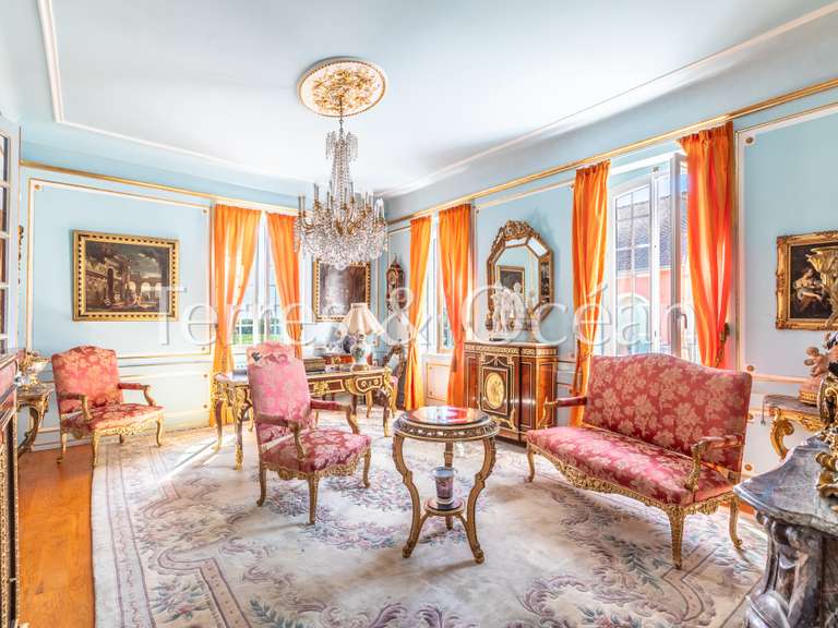 Maison Dax - 9 chambres - 452m²