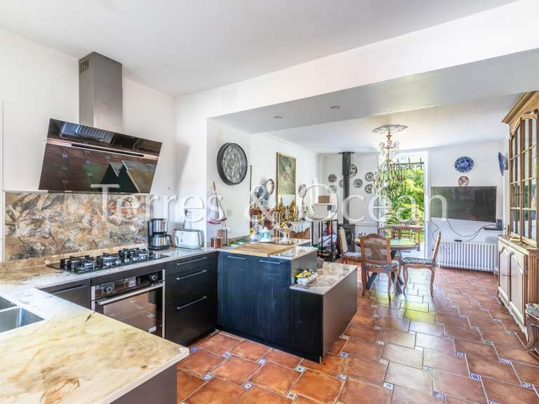 Maison Dax - 9 chambres - 452m²