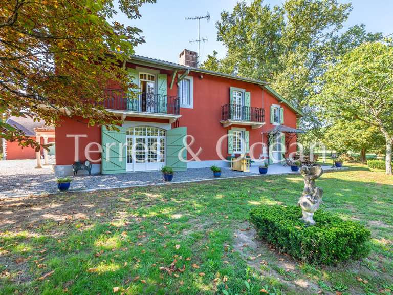 Maison Dax - 9 chambres - 452m²
