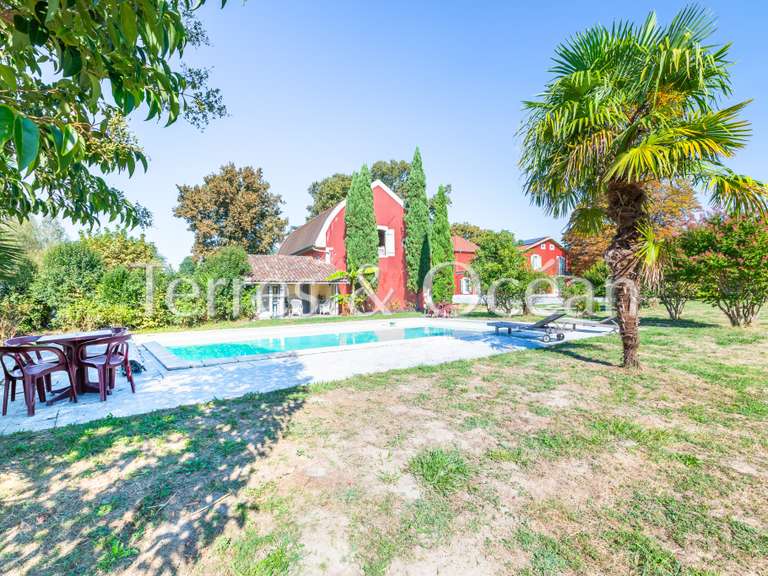 Maison Dax - 9 chambres - 452m²