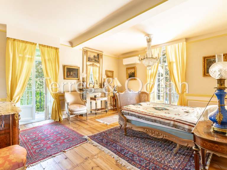Maison Dax - 9 chambres - 452m²