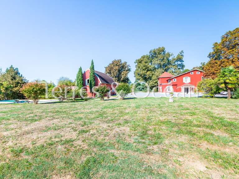 Maison Dax - 9 chambres - 452m²