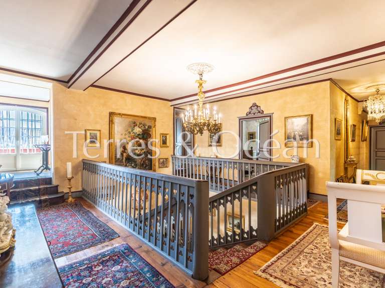 Maison Dax - 9 chambres - 452m²