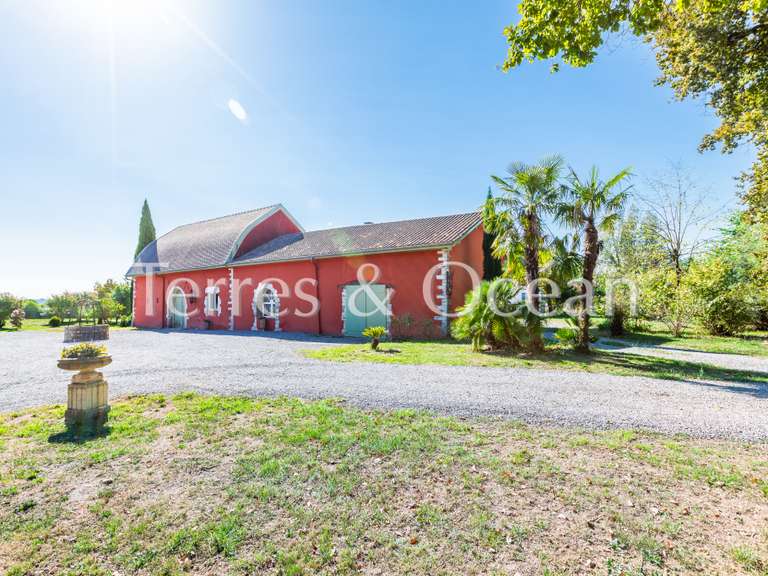Maison Dax - 9 chambres - 452m²