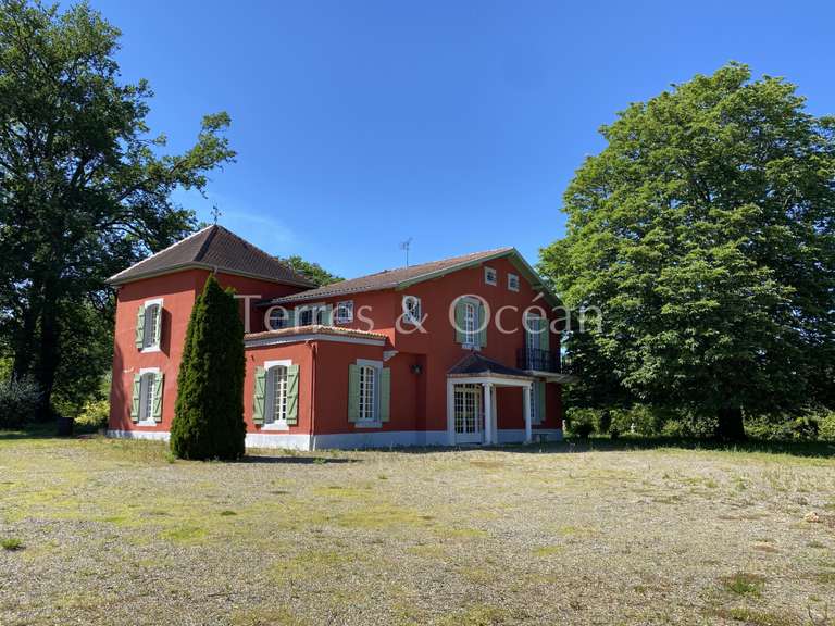 Maison Dax - 9 chambres - 475m²