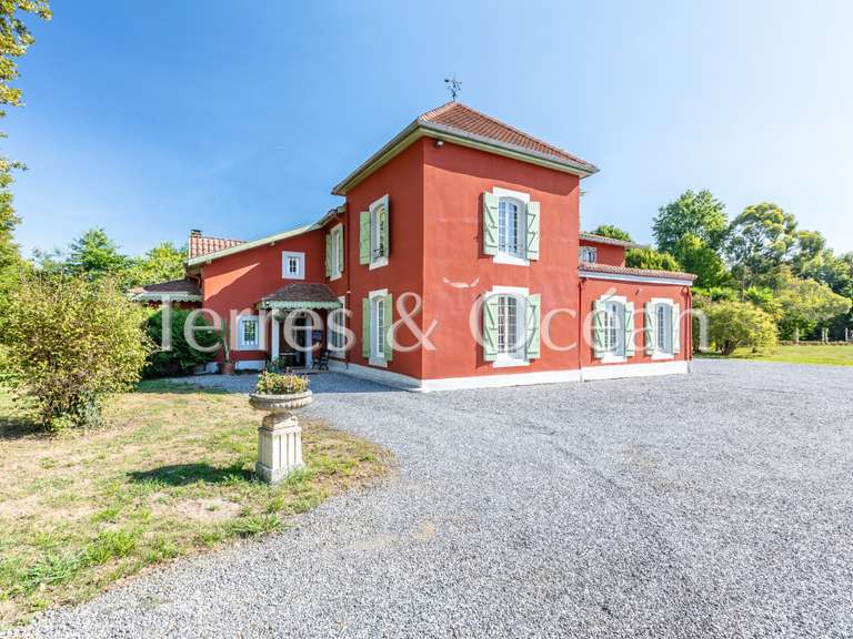 Maison Dax - 9 chambres - 452m²