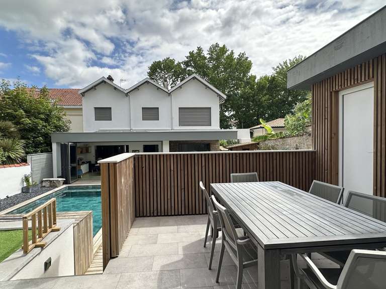 Maison Dax - 5 chambres - 320m²