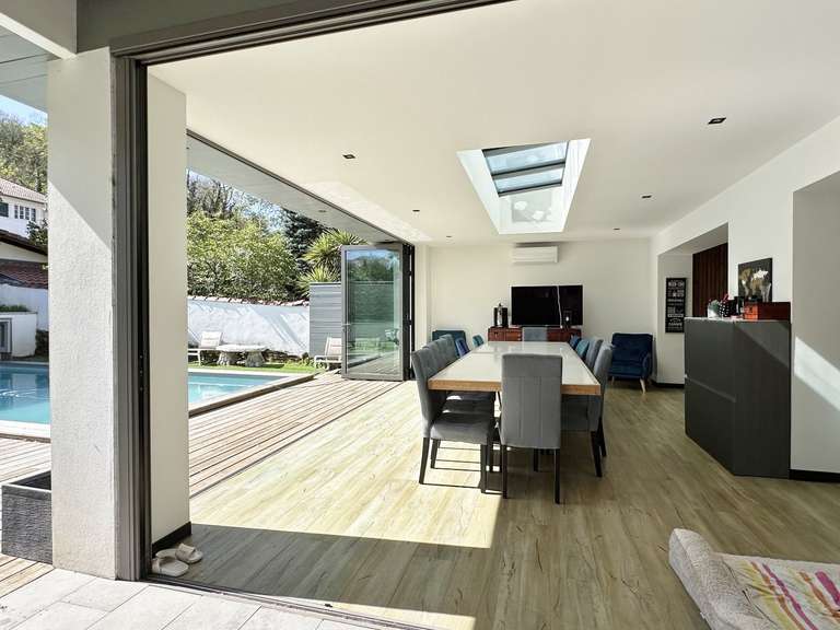 Maison Dax - 5 chambres - 320m²